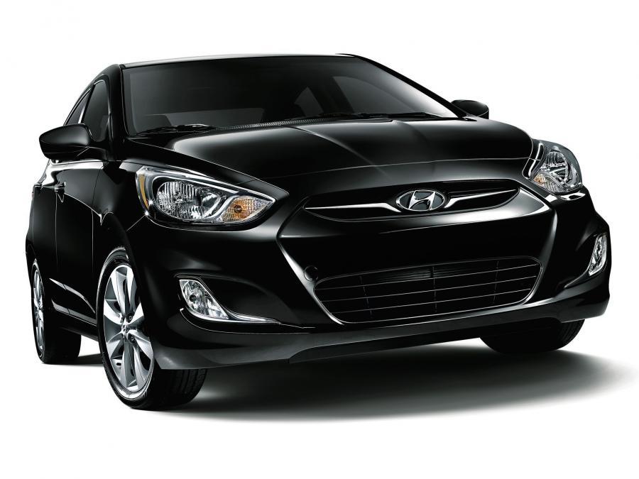  Hyundai Accent Sedan 2011 года  (US) (фото 19 из 23)